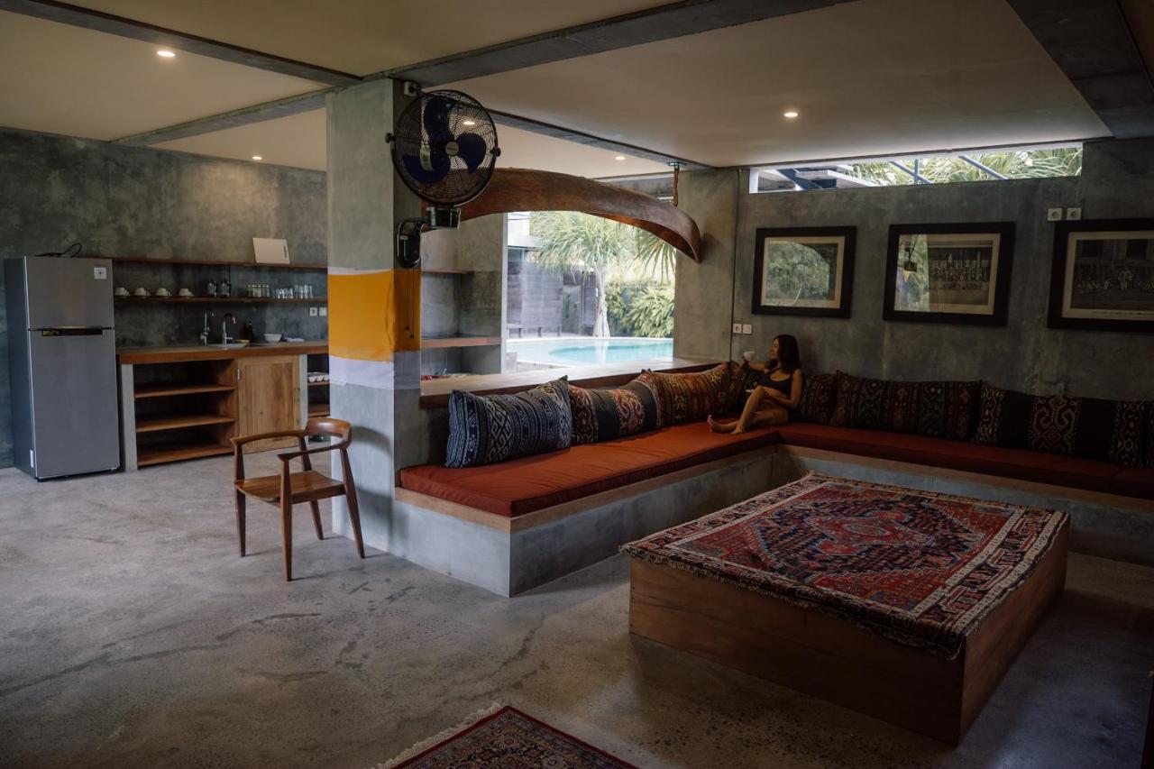 Mangroove Bay Boutique Hostel Banyuwedang Exterior photo
