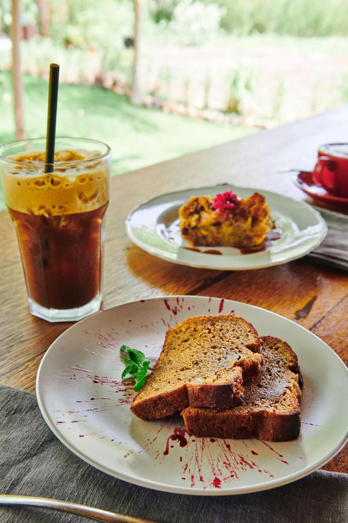 Mangroove Bay Boutique Hostel Banyuwedang Exterior photo