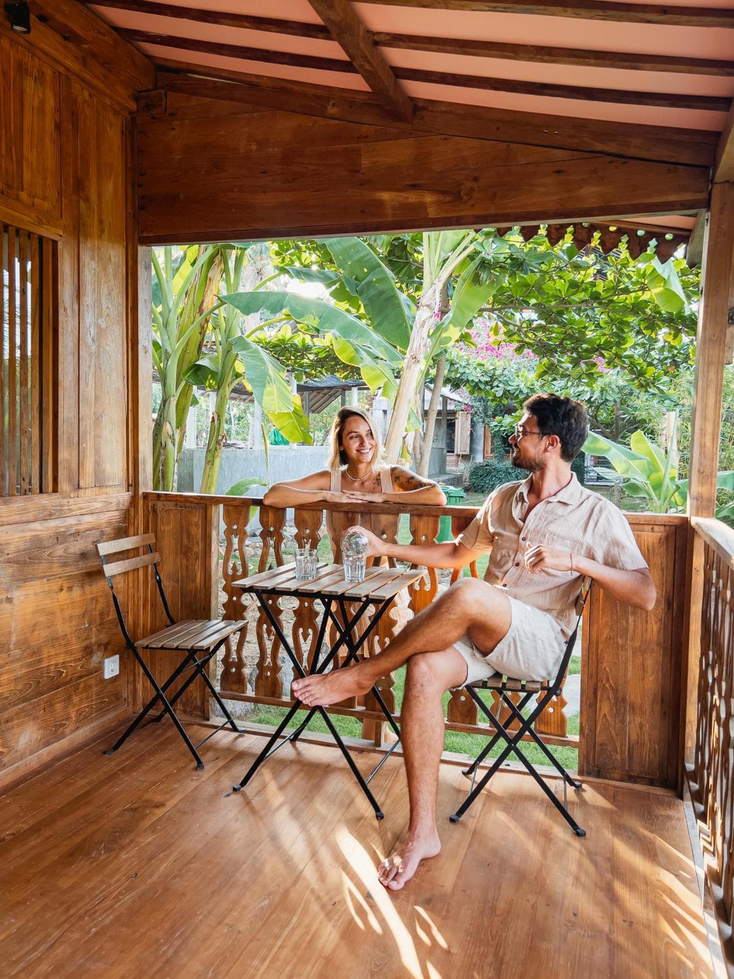 Mangroove Bay Boutique Hostel Banyuwedang Room photo